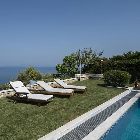 Villa Wonder View By Luxlikehome