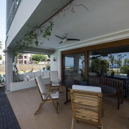 Villa Wonder View By Luxlikehome