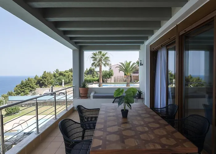 Wonder View By Luxlikehome *